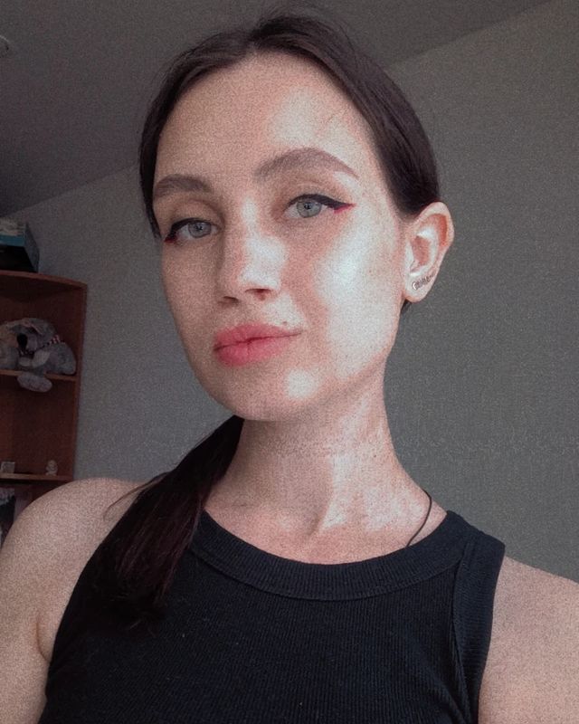 katerina_fennec в LOOKY. #black,#selfie,#girl. Блистаю🤍🖤
.
.
.
.
...
