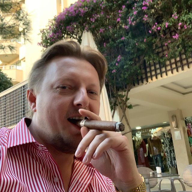 shinkarev_detectiv в LOOKY. . НУЖНО ИДЕАЛЬНОЕ АЛИБ...