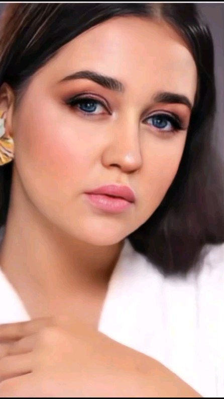 payusova_taro in LOOKY