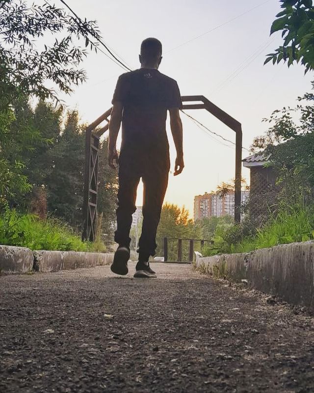 a_.dieb в LOOKY. . null