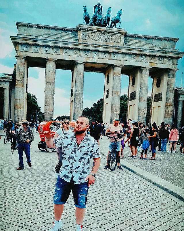 van4eslol в LOOKY. . null