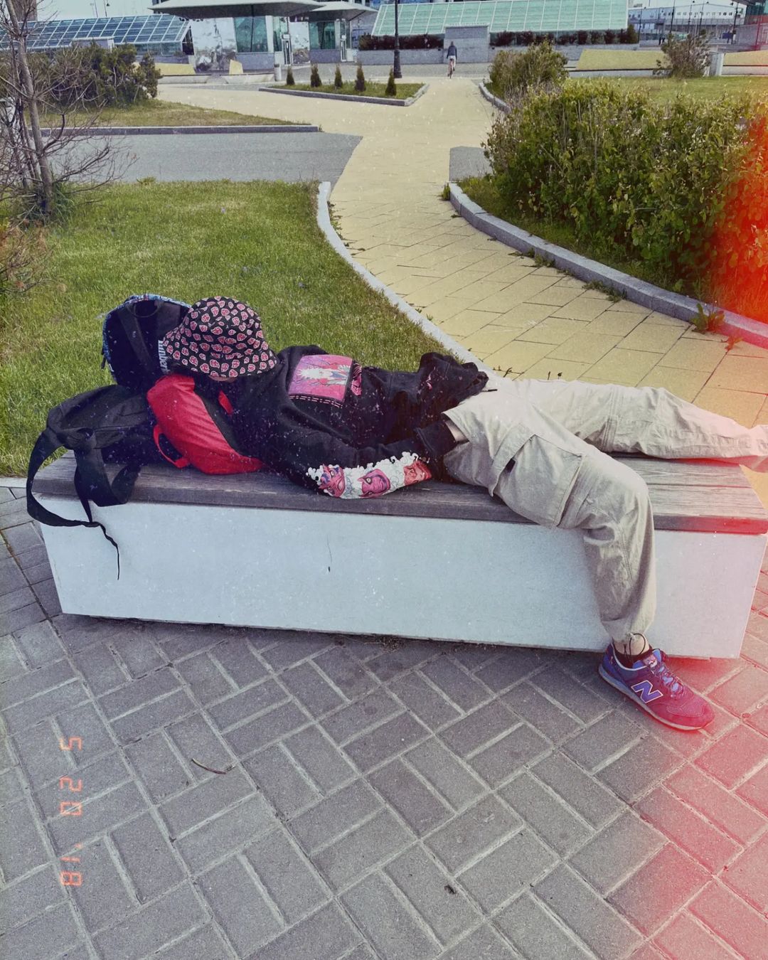 он воскрес в LOOKY — фото 3