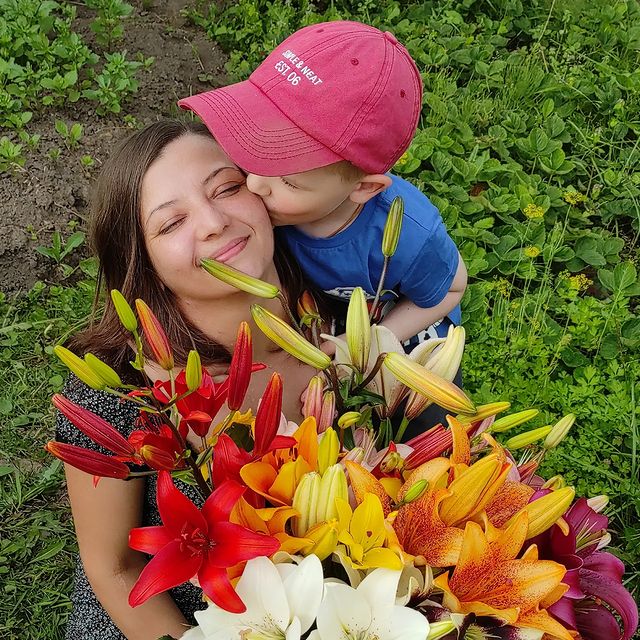 sivukhina_anna в LOOKY. . Поздравили тётю Азиз...