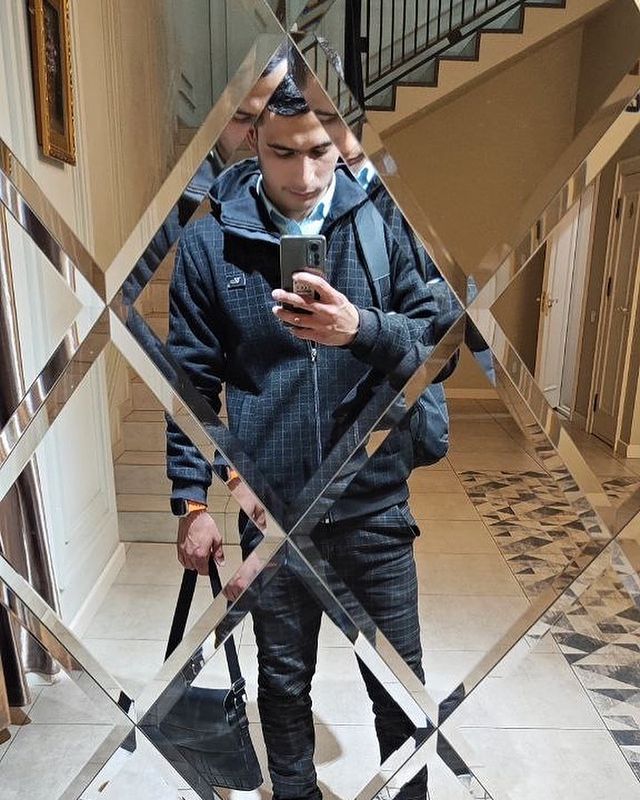 bob1r___w в LOOKY. #грантлаваш,#fastfood. #грантлаваш #fastfoo...