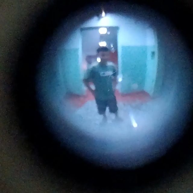 fecta_ в LOOKY. . В дверь стучат. Вы с...