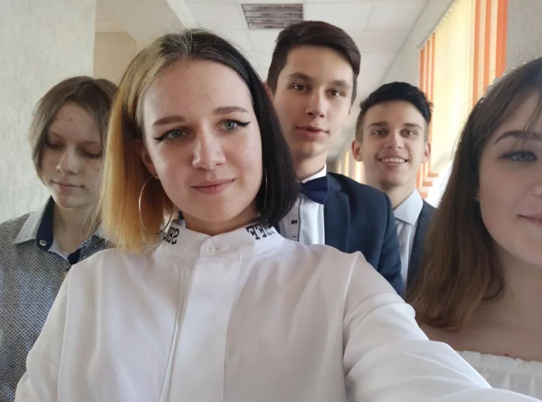 🤍🏫