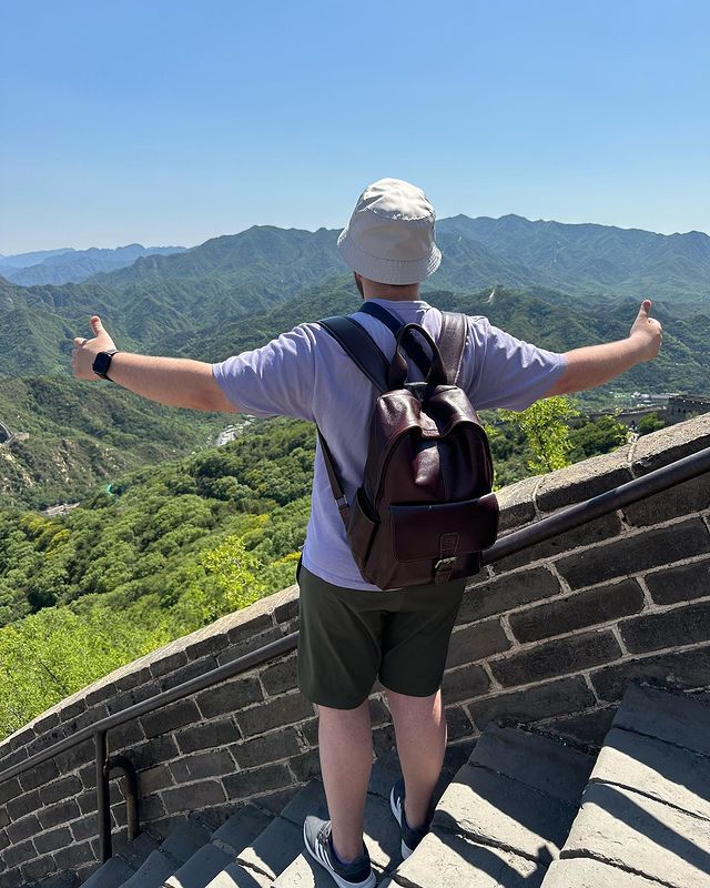 vladimir_trueman в LOOKY. . null