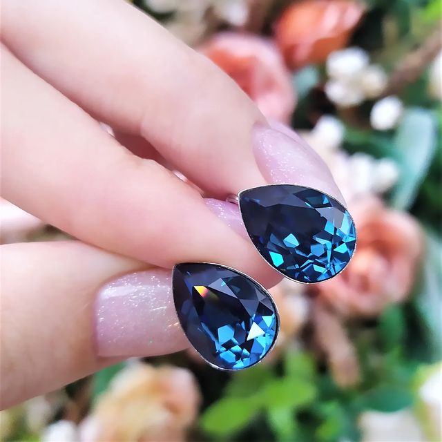 purple_pin в LOOKY. #серьгикапли,#темносиниекапли,#темносиниесерьги,#серьгистемнымкамнем,#серьгикаплиспб. Монтана! 💙
Теплый т...
