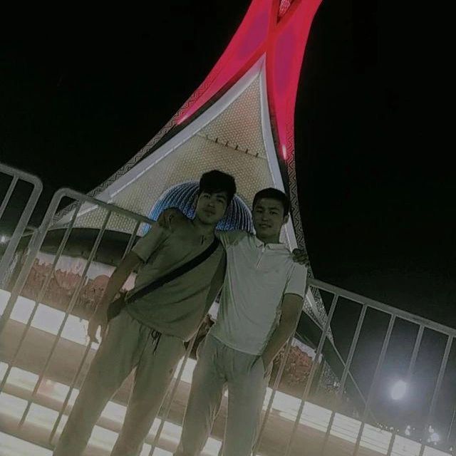 dalabayev__17 в LOOKY. . null