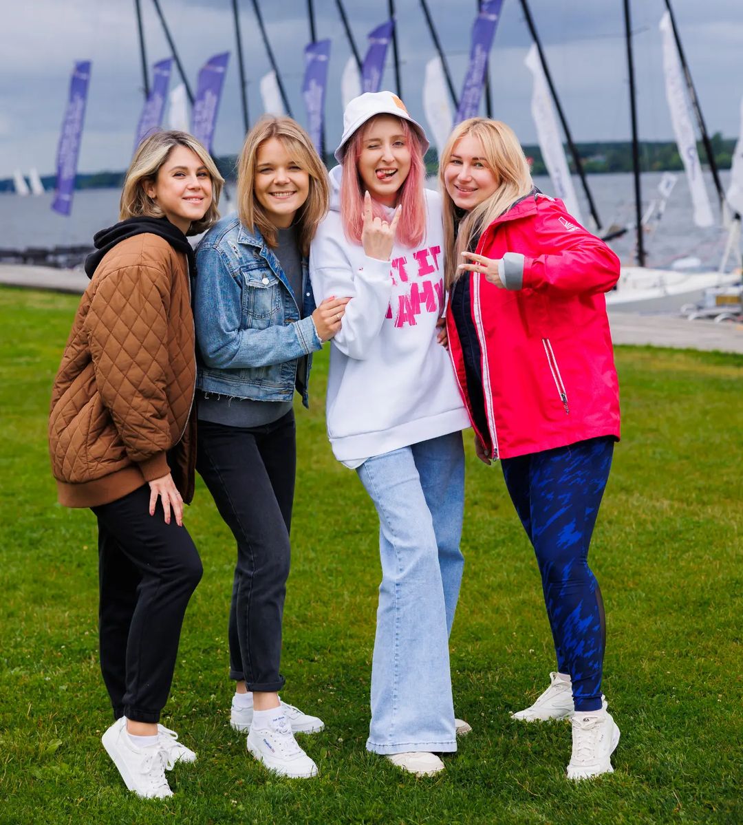 e1enaknyazeva в LOOKY — Best team ever ✨