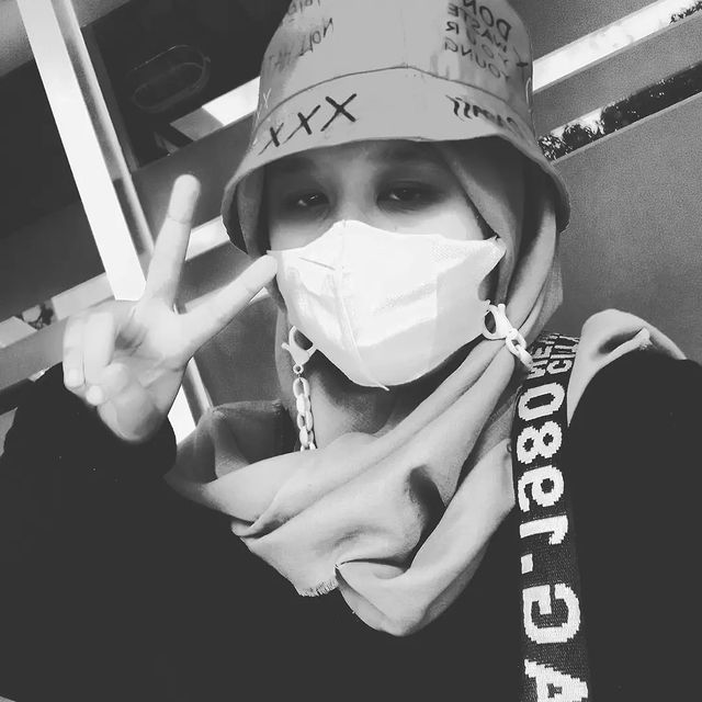 nisamardhiyyah_ в LOOKY. . null