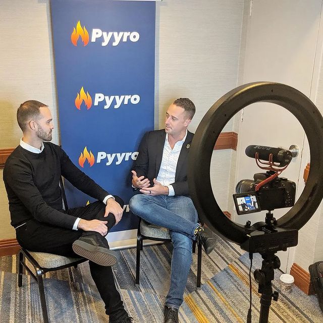 christopher__kimberly_fx в LOOKY. #Consensus2019,#blockchain,#Cryptocurrency. Wow What An Incredib...