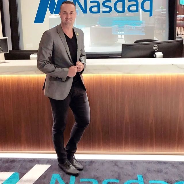 christopher__kimberly_fx в LOOKY. #blockchain,#Cryptocurrency!. This Party Last Nigh...