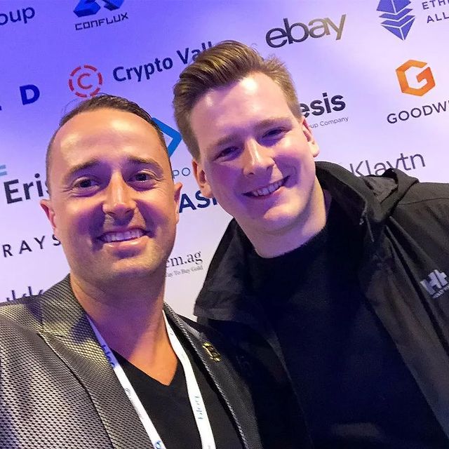 christopher__kimberly_fx в LOOKY. #Consensus,#Bitcoin,#Blockchain. Great Meeting ivanon...