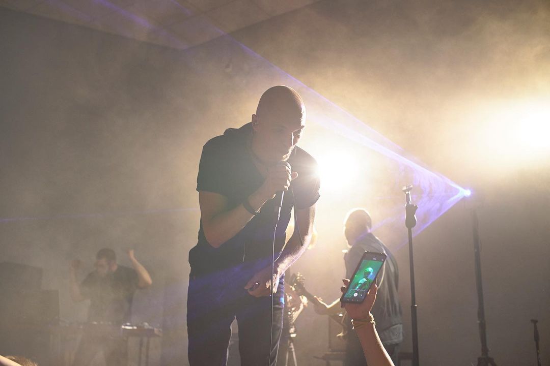 boypravsergei_ph in LOOKY. . @plaacetmn @rockhub_...