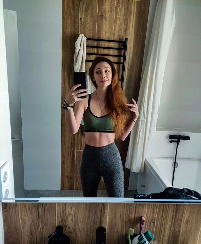 yangoleva в LOOKY. . null