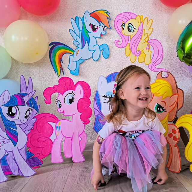 kristina_yangubaeva в LOOKY. . 2 годика с my little...