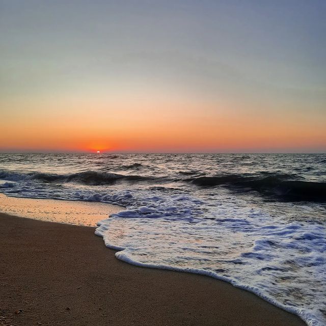 vovka_belyj в LOOKY. #sea,#travel,#travelphotography,#travelblog,#sunset. #sea #travel #travel...
