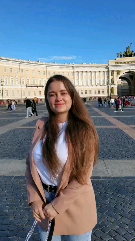 elvirabolshacova in LOOKY. . null