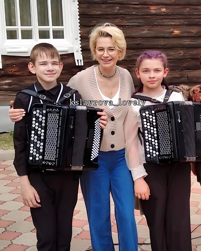 kslavrova_lovely в LOOKY. #ксениялавроваглинка,#ксенияглинка,#тверскаяобласть,#тверь. 🤗💝🎵
⠀
⠀
#ксенияла...