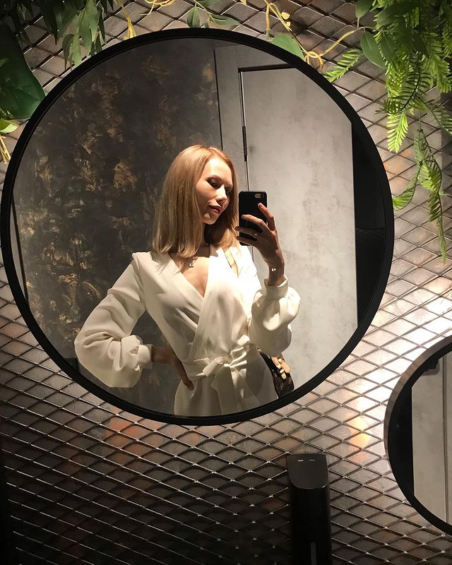 lana.may.blog в LOOKY. . Я в шоке 😳

После М...