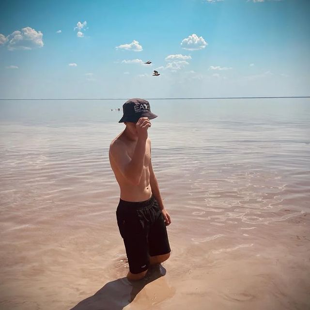 elmira_arsblack в LOOKY. #mykidsmylife❤️,#сын💪🏽,#яровое,#алтай,#лето2023. Моя опора подрастает...
