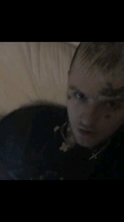 Алмат Пирогов в LOOKY. . ☠️
