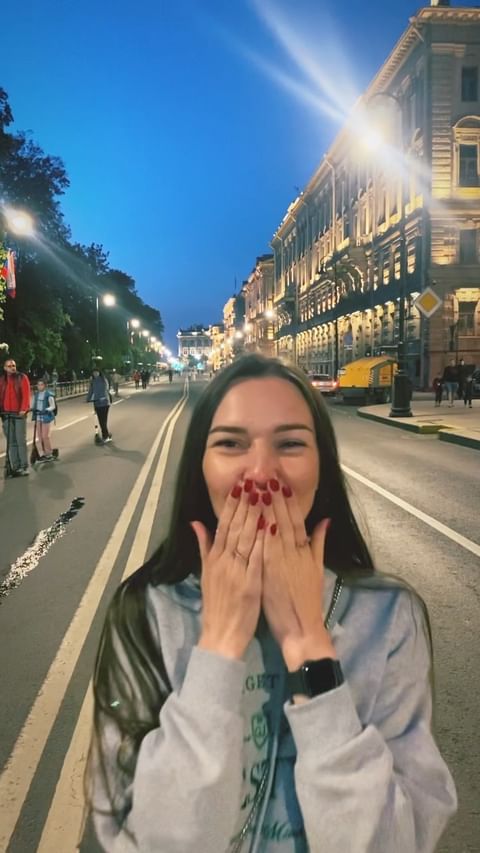 nad_pakhomova в LOOKY. . Приберегла это видео...