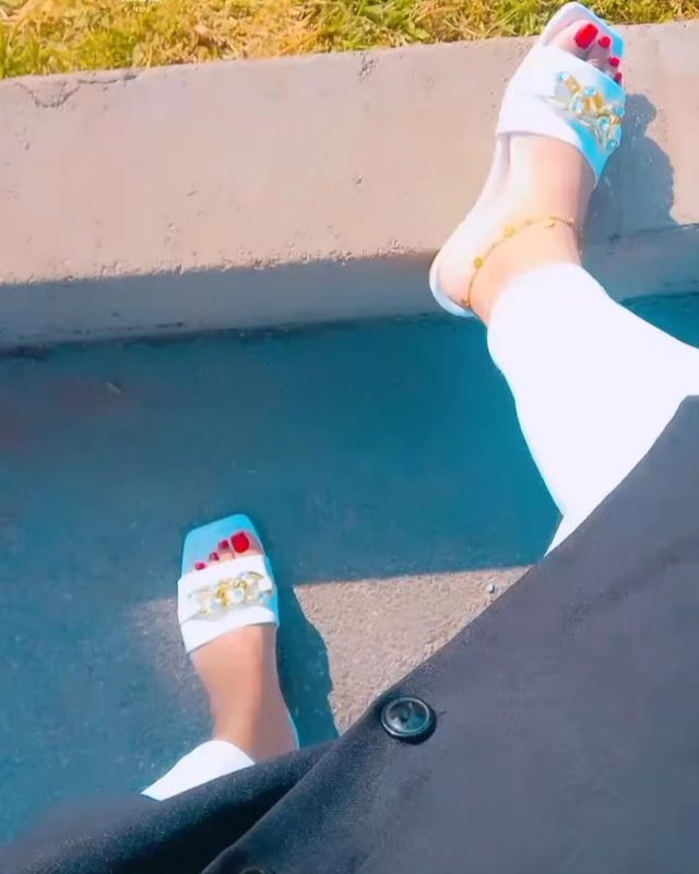 Moorish_feets в LOOKY. #feet,#feetworship,#feetlovers,#feetfetishworld,#feetstagram,#barefeet,#sexyfeet,#feetpics,#feetmodel,#feetlove,#feetmodels,#beautifulfeet,#happyfeet,#cutefeet,#perfectfeet,#hypefeet,#feets,#feetlover,#feetup,#feetheat,#feetgirl,#feetgram,#feetloversonly,#feetslave,#feetlicking,#feetbrazil,#feetfetishcommunity,#feetpic,#feetpictures,#feet👣. Follow @ihssane_jbe ...