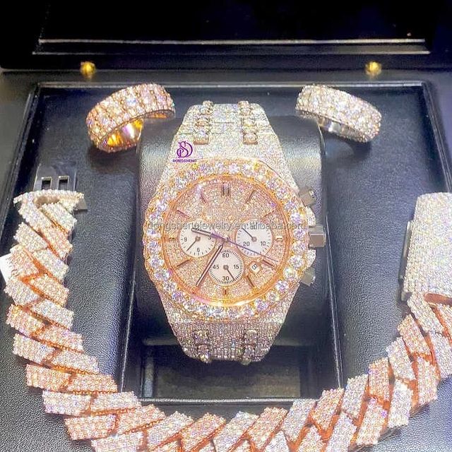 toxiccccon в LOOKY. #jewelry,,#jewellery,,#jewels,,#watch,,#new,,#women,,#men,,#newyork,,#instagram,,#instagood,,#fashion,,#moda,,#style,,#toxicccccon.. Цена: 3500$
Новый на...
