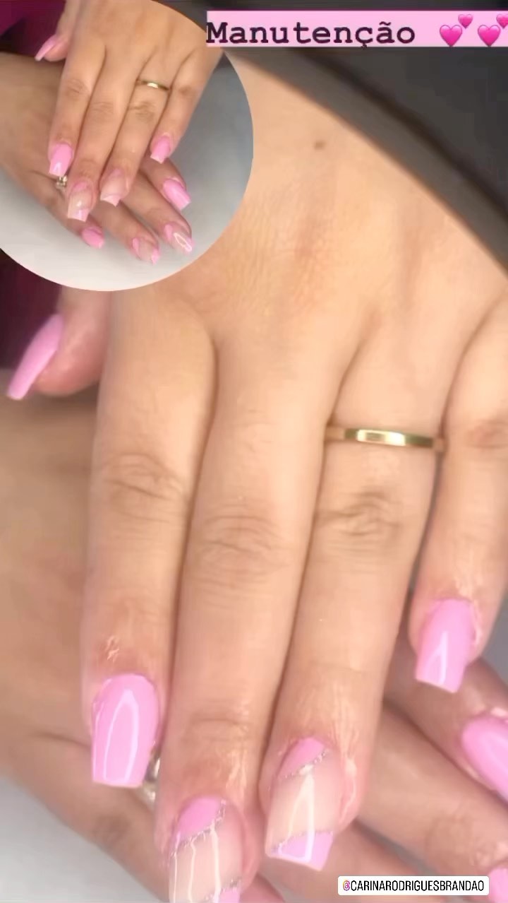 raquelbrazdesignerdeunhas in LOOKY. . Manutenção de hoje b...