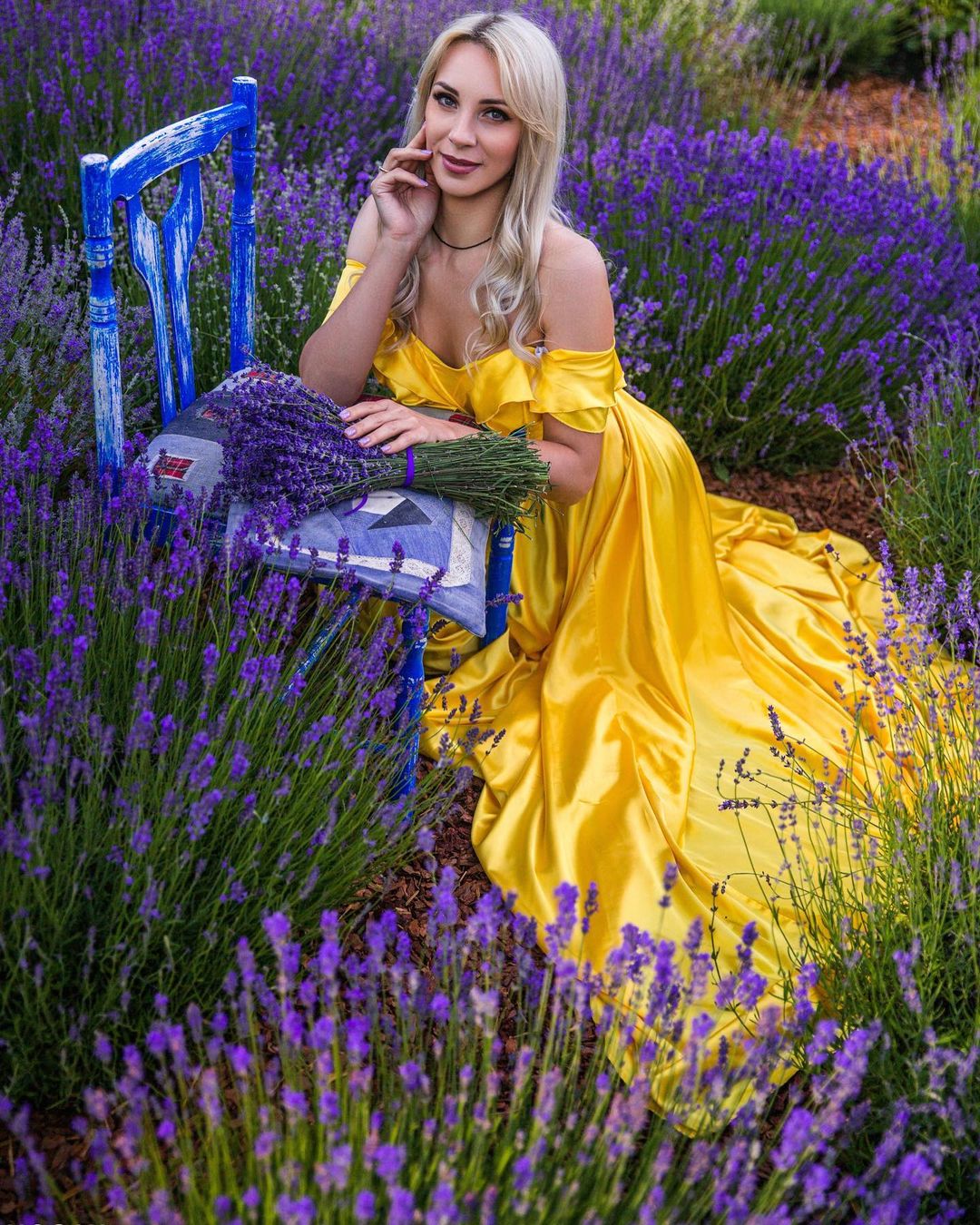 Давно мечтала сфотографироваться в лаванде 💜💜💜