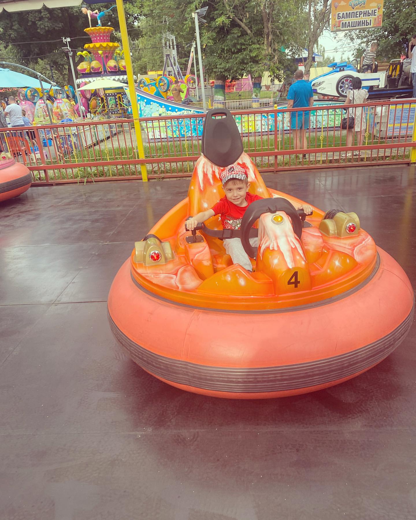 ulia_belousova__93 в LOOKY — #оттракционы🎠🎢🎡