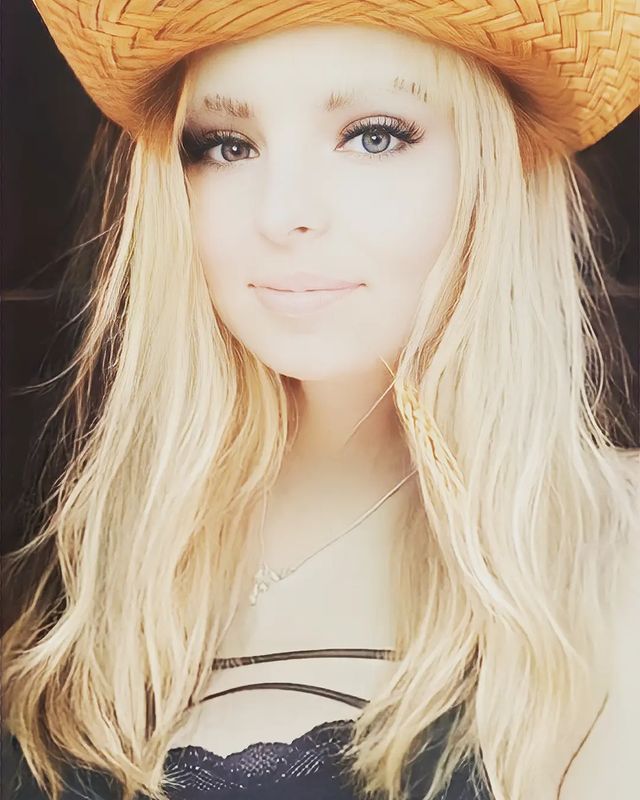 velikaya_antonina_viktorovna в LOOKY. . null