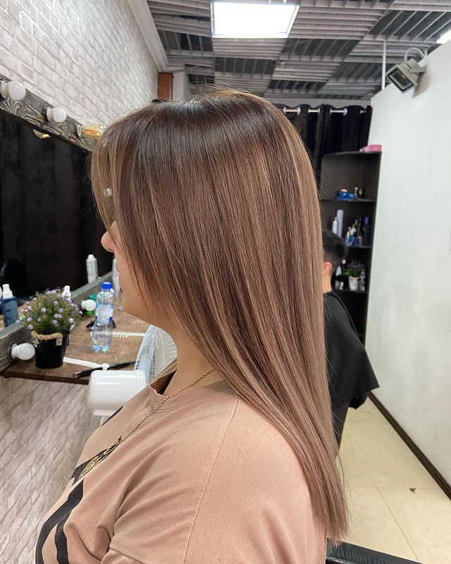 emi.beauty.az в LOOKY. #makeup#hairstyle#colorhair#kesim#baku#türkiye#tambov#ombre#airtach#bolayage#blonde#стрижки#болаяж#аиртач#мелирование#тоталблонд#студиякрасоты#окрашивание#шатуш#балаяж#блонд#платина#локоны#голливудскаяволна#color#lorealparis#hudabeauty#sacbakımı#follow#like. Тонирование без амми...
