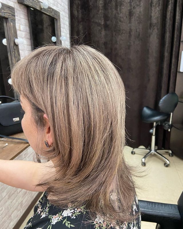 emi.beauty.az в LOOKY. #makeup#hairstyle#colorhair#kesim#baku#türkiye#tambov#ombre#airtach#bolayage#blonde#стрижки#болаяж#аиртач#мелирование#тоталблонд#студиякрасоты#окрашивание#шатуш#балаяж#блонд#платина#локоны#голливудскаяволна#color#lorealparis#hudabeauty#sacbakımı#follow#like. Airtouch + Частое ме...