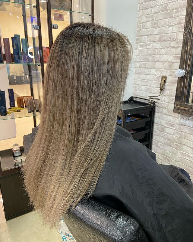 emi.beauty.az в LOOKY. #makeup#hairstyle#colorhair#kesim#baku#türkiye#tambov#ombre#airtach#bolayage#blonde#стрижки#болаяж#аиртач#мелирование#тоталблонд#студиякрасоты#окрашивание#шатуш#балаяж#блонд#платина#локоны#голливудскаяволна#color#lorealparis#hudabeauty#sacbakımı#follow#like. Airtouch🌸 

#makeup...