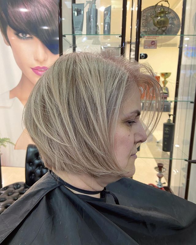 emi.beauty.az в LOOKY. #makeup#hairstyle#colorhair#kesim#baku#türkiye#tambov#ombre#airtach#bolayage#blonde#стрижки#болаяж#аиртач#мелирование#тоталблонд#студиякрасоты#окрашивание#шатуш#балаяж#блонд#платина#локоны#голливудскаяволна#color#lorealparis#hudabeauty#sacbakımı#follow#like. Стрижка + окрашивани...