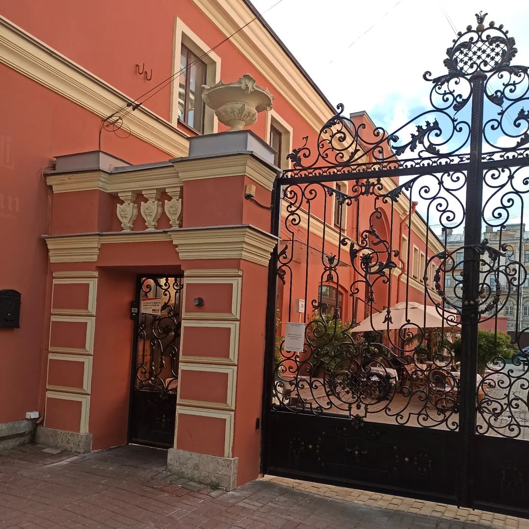 spb_vector в LOOKY — Особняк Мясникова. Отдан под рестораны. Шикарное место в цен