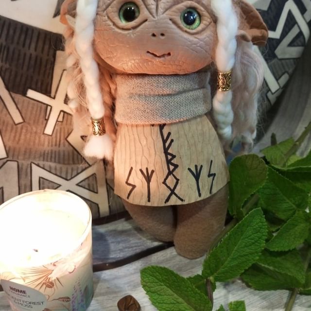 svetlanasoulo в LOOKY. #runes,#magic,#руны,#ставы,#магия,#эзотерика,#дух_помощник,#духи_защитники,#фетч,#помощник_в_магии,#ставы,#рунические,#светлана_соуло,#обережки,#кукла_оберег,#амулеты,#таро,#диагностики,#гадание,#трактовки,#предсказания. Рунический дух -помо...