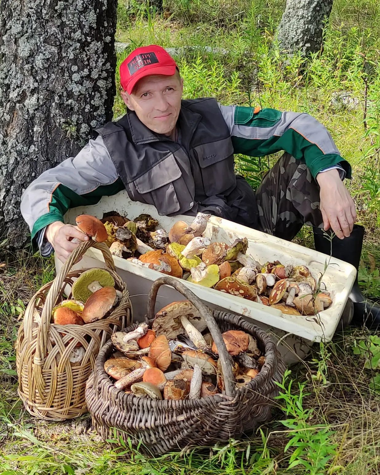 ivanov.ivan649 в LOOKY. . Набрал чуть чуть на ...