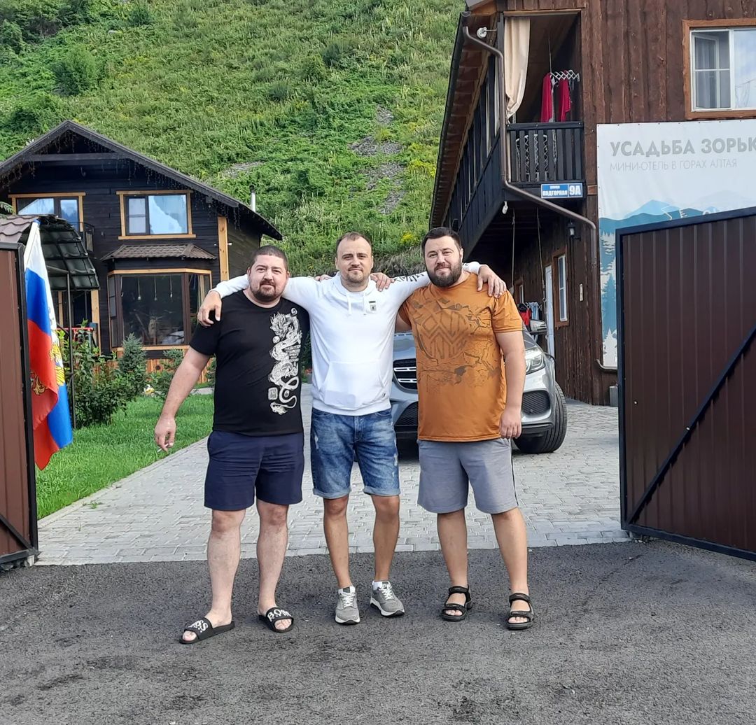 Вот и проводили Жеку в Калининград
