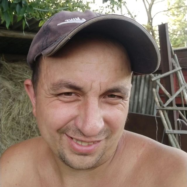 aleks.andr6825 в LOOKY. . Весь в работе некогд...