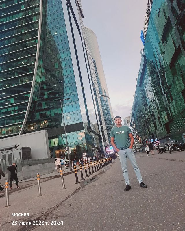 firdavs_onlin в LOOKY. . null