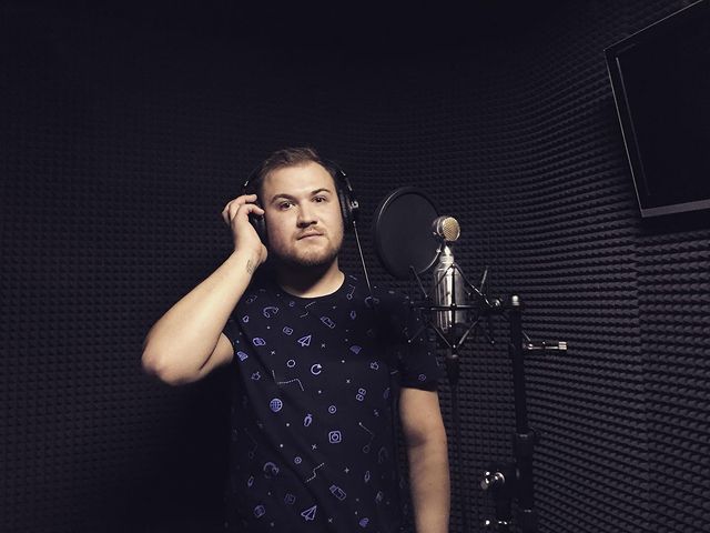 nik_dubinskiy.official в LOOKY. #музыка,#премьерапесни,#любовь,#творчество. Премьера  в 00:00
По...