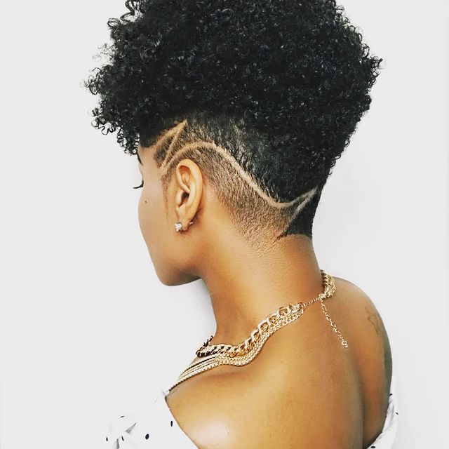 metododegrade6 в LOOKY. #cortesdecabelomasculino,#cortesdecabelosfemininos,#cortesbrasil,#cortesdecabelo,#cortesdecabelo,#CabeloCacheadoDegradê,#corte,#CabeloDegradê,#cortescurtos,#cortesmodernos,#CachosColoridos,#cortes,#CabeloDegradêCurto,#CabeloCacheadoDegradê,#CachosColoridos,#BelezaNatural. 💈Seja bem-vinda 🩷
...