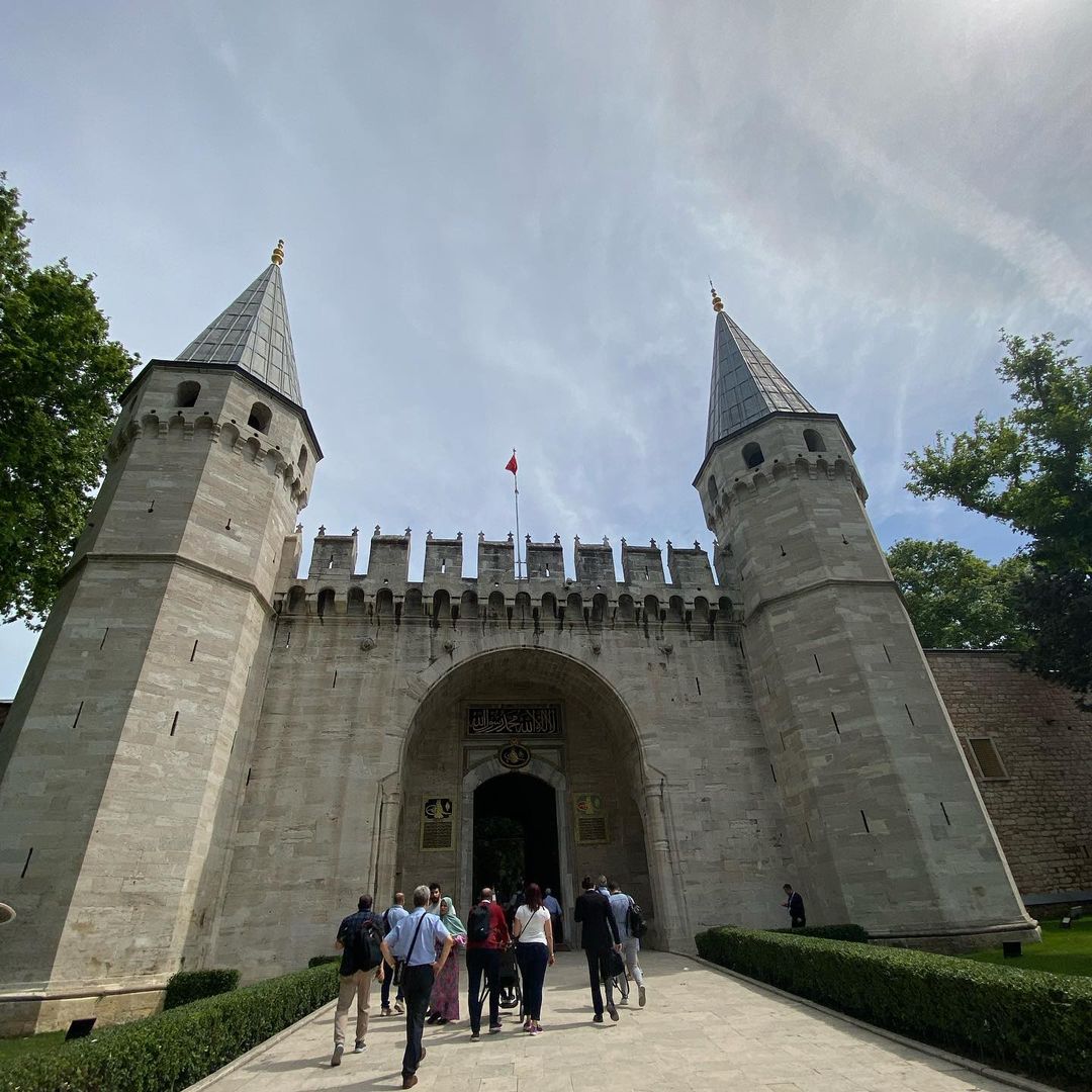lelya_hiromant в LOOKY — Знаменитый САРАЙ Сулеймана 🛕🇹🇷
Да-да, именно «Сарай» по-т