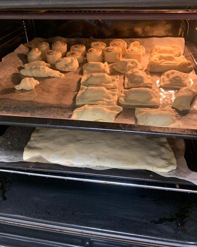 fordjik в LOOKY. #еда,#food,#выпечка,#bakery,#пирог,#pie,#праздникживота,#готовимдома. Делаем плюшки себе и...