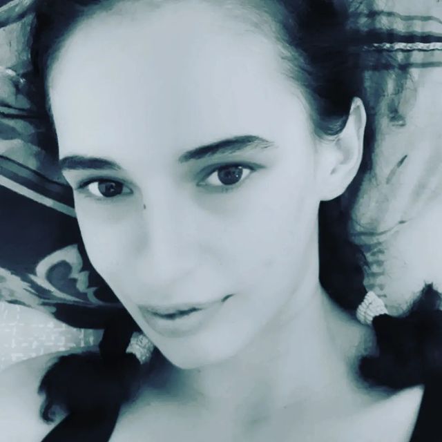 viktoriy992103 в LOOKY. . null
