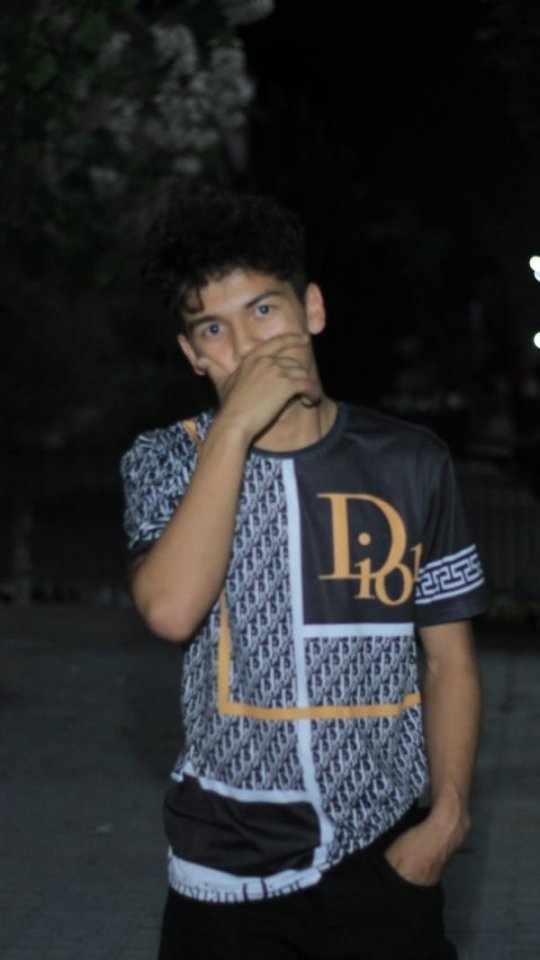 totoy_ake_ in LOOKY. . Layk kament sahranit...